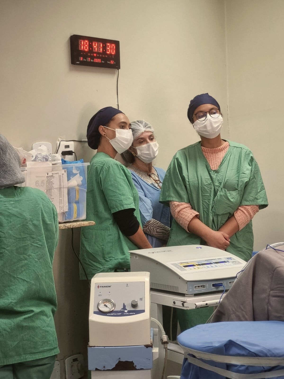 Equipe no centro obstétrico